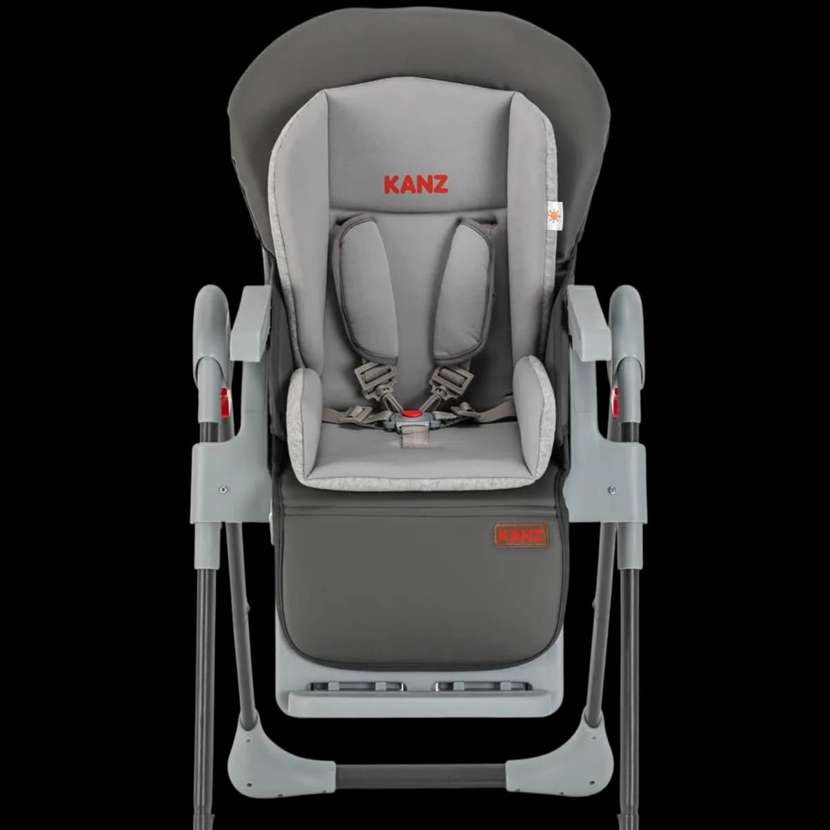 Kanz Bistro high chair from the front, showing the 5-point harness